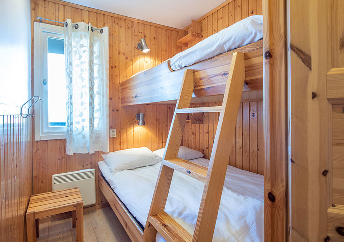 Stoten 7